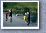 Washing clothes, Laguna San Pablo